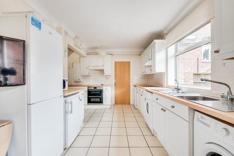 6 bedroom house to rent - Kent Avenue, Canterbury