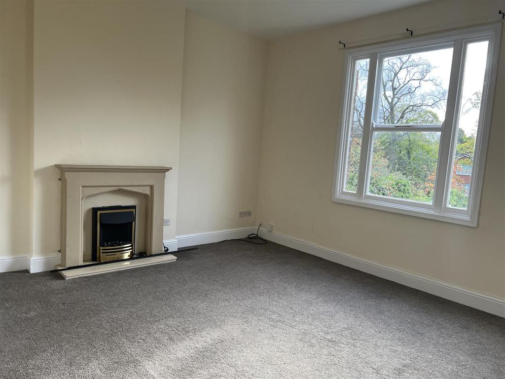 Mellish Road, Walsall 1 bed apartment £595 pcm (£137 pw)