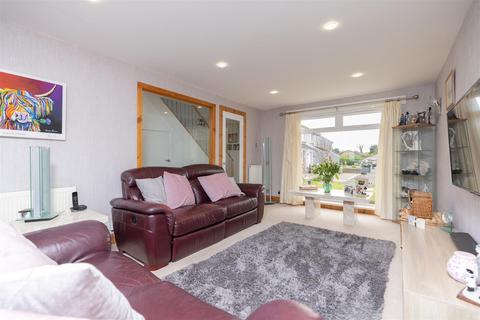 16 Quarryknowe Crescent, Inchture, Perth, PH14 9RH