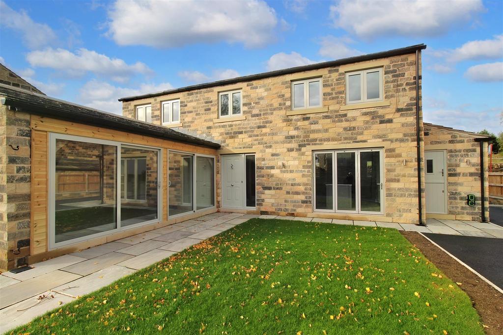 Poplar Farm, Briestfield Road, Briestfield, Dewsbury 4 bed detached