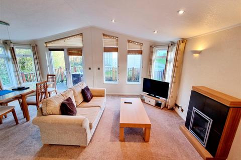 2 bedroom chalet for sale, Willow Bay Country Park, Whitstone