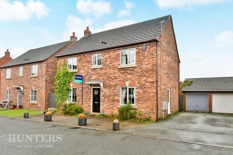 3 Mollis Grove, Oldham, OL1 4TN