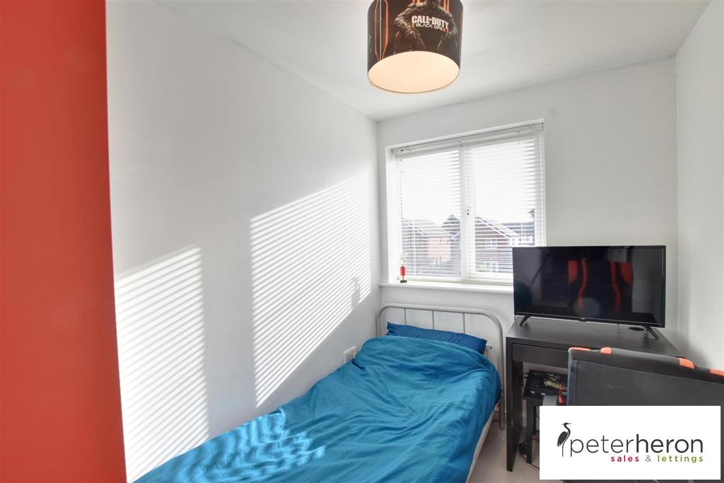 Bedroom 3 (rear)