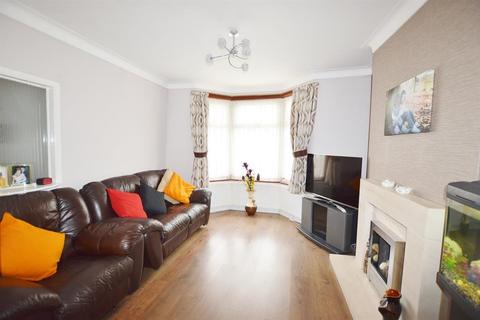 17 Jephson Road, London, E7 8NA