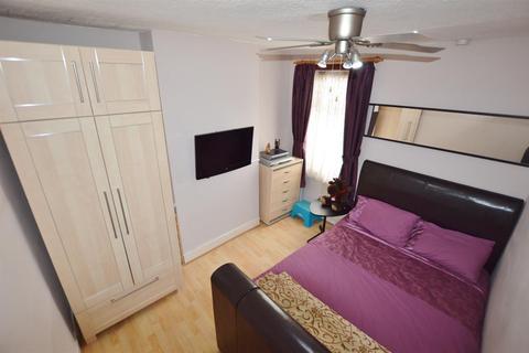 17 Jephson Road, London, E7 8NA