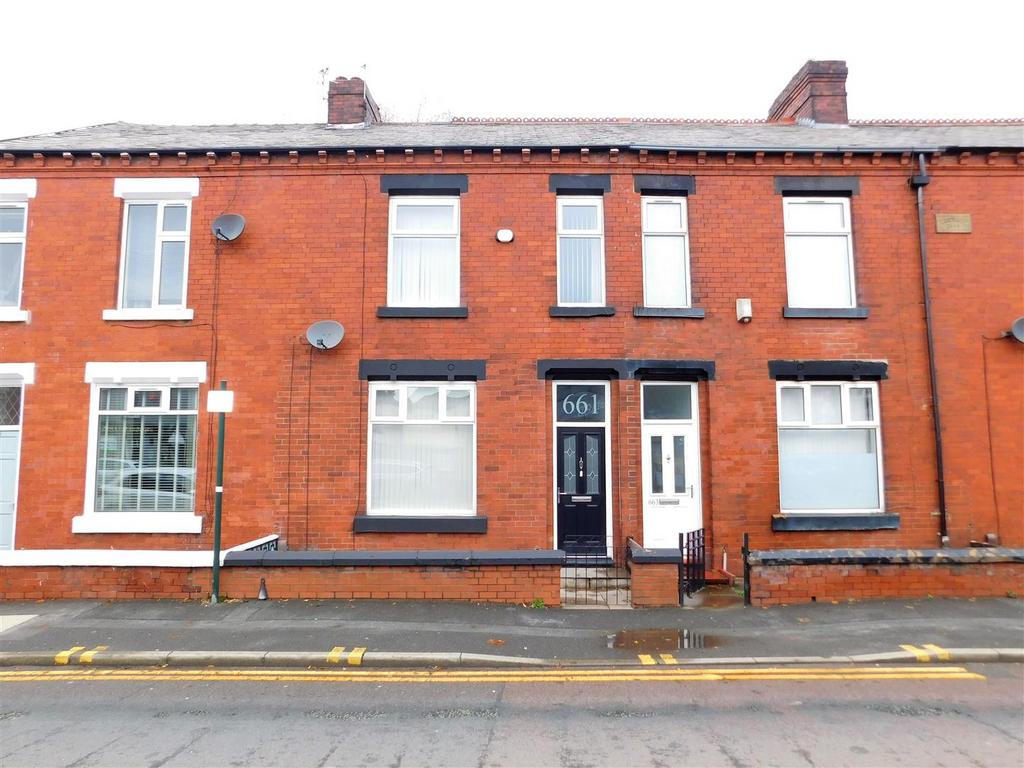 Oldham Road, Failsworth, Manchester 4 bed terraced house £180,000