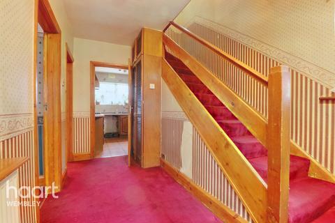 14 Harley Close, Wembley, HA0 4UJ