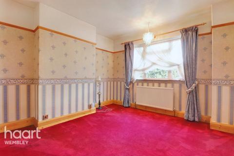 14 Harley Close, Wembley, HA0 4UJ