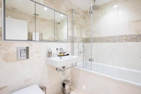 21a Brick Street, London, W1J 7DL