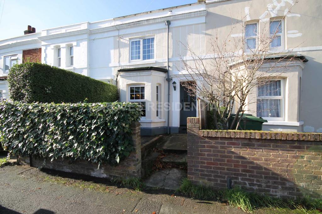 Cleveland Road, New Malden 2 bed terraced house for sale £515,000