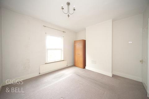 73 Hartley Road, Luton, LU2 0HY