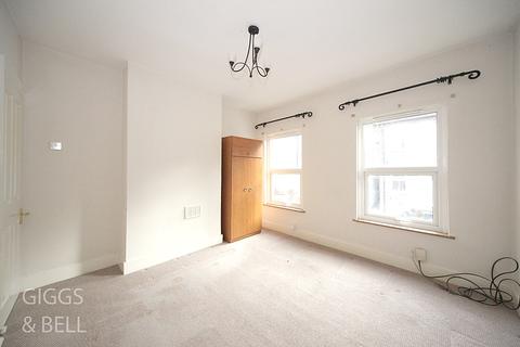 73 Hartley Road, Luton, LU2 0HY