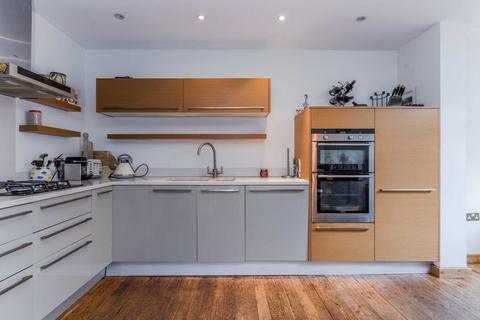 10 Falconer Road, Bushey, WD23 3AD