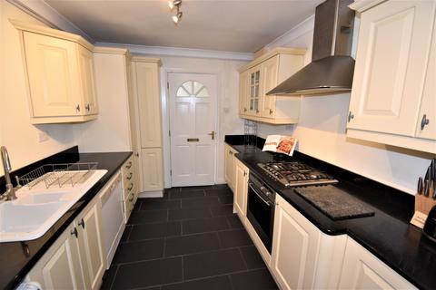 2 bedroom apartment to rent, Portland Place West, Leamington Spa, CV32