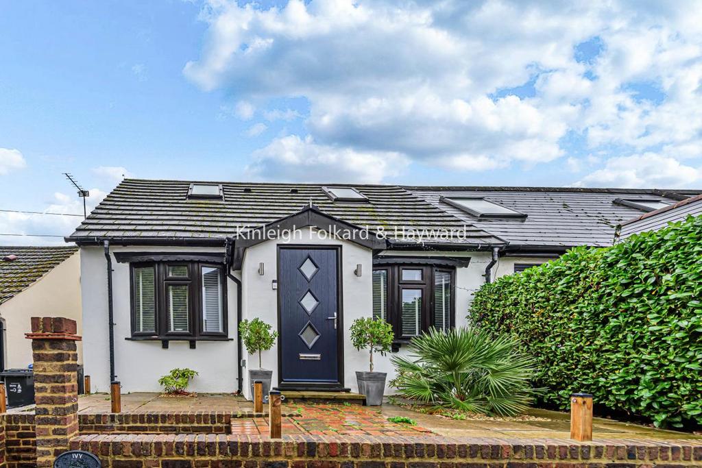 Sandpits Road, Croydon 4 bed semidetached house for sale £600,000