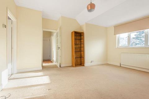 2 bedroom apartment to rent, Northumberland Road,  New Barnet,  EN5