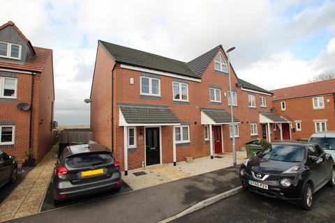 3 bedroom semi-detached house to rent, Well Spring Close, Finedon NN9