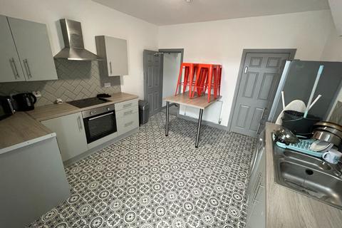 47 Carr View Avenue, Balby, Doncaster, DN4 8AX