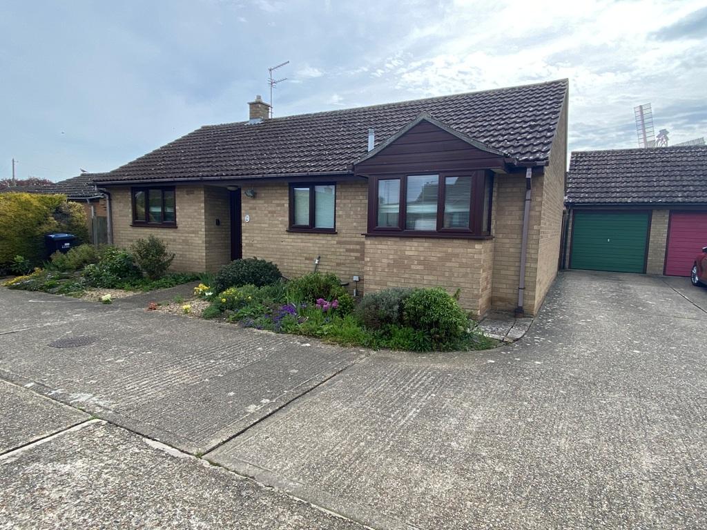 Fordham Road, Soham 3 bed detached bungalow £275,000
