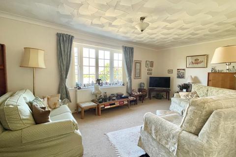 15 Bentham Way, Ely, CB6 1BS