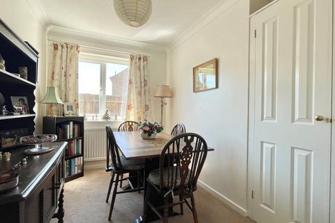 15 Bentham Way, Ely, CB6 1BS