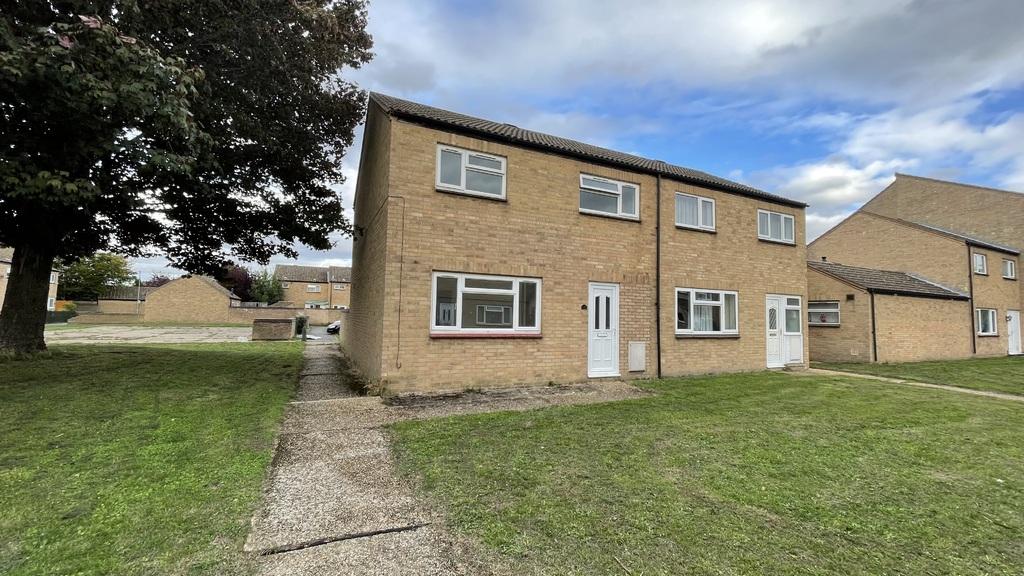 West Drive Gardens, Soham 3 bed semidetached house £250,000