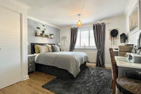 77 Beresford Road, Ely, CB6 3WA