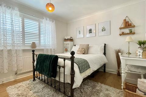 77 Beresford Road, Ely, CB6 3WA