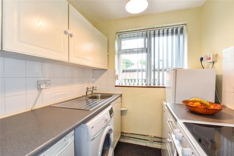 1 bedroom flat for sale, Durford Road, Petersfield, Hampshire