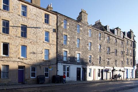 1 bedroom flat to rent, North Junction Street, Edinburgh, EH6