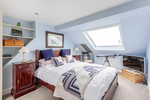4 bedroom terraced house for sale - Grandison Road, Battersea
