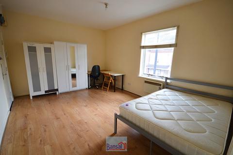 1 bedroom flat to rent, Gulson Road, CV1