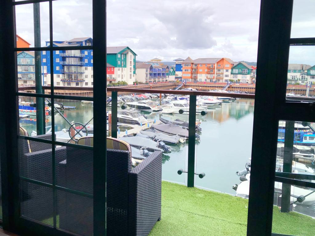 4 The Moorings, Victoria Road, Exmouth EX8 2 bed apartment to rent £