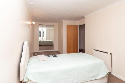 1 bedroom flat for sale - Marden Avenue, Cullercoats, North Shields, Tyne and Wear, NE30 4PA