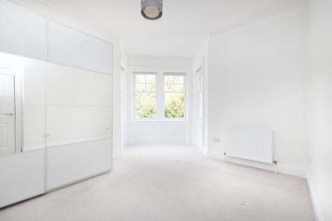 Flat 4, 432 Lanark Road, Kingsknowe, Edinburgh, EH13 0NJ