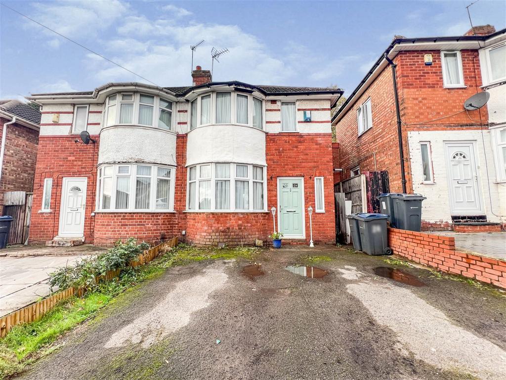 Haycroft Avenue,Washwood Heath,Birmingham,B8 3LA 2 bed semidetached