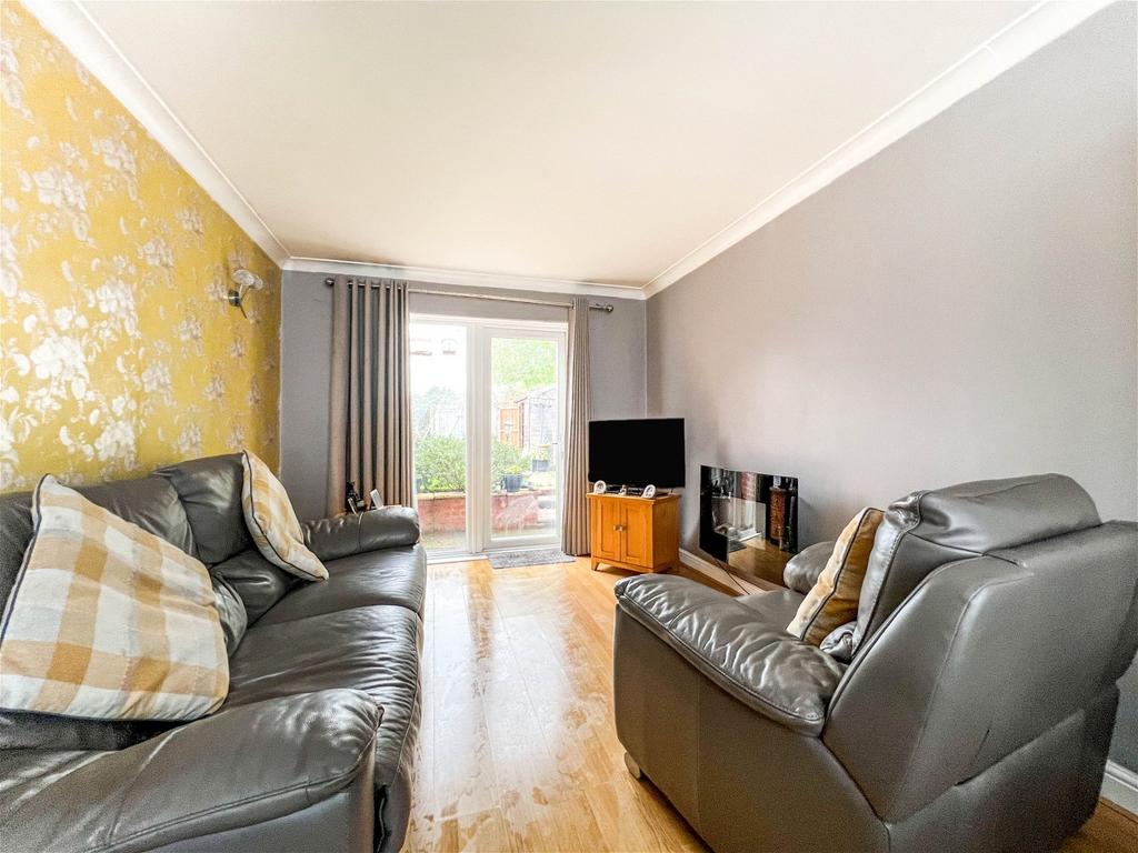 Haycroft Avenue,Washwood Heath,Birmingham,B8 3LA 2 bed semidetached