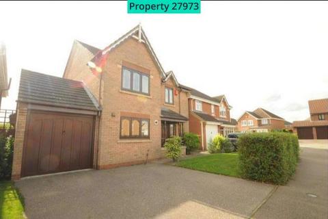 4 bedroom detached house to rent, Newark Close, Norwich, NR7 0YJ