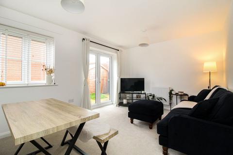6 Teal Walk, Biddenham, Bedford, MK40 4UD