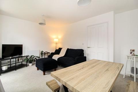 6 Teal Walk, Biddenham, Bedford, MK40 4UD