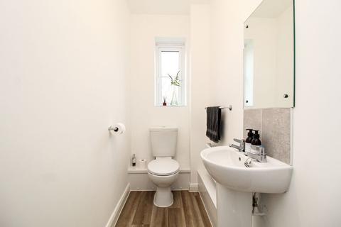 6 Teal Walk, Biddenham, Bedford, MK40 4UD