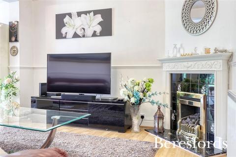 28 Front Lane, Upminster, RM14 3YD