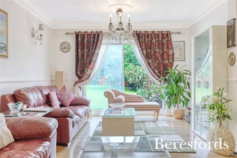 28 Front Lane, Upminster, RM14 3YD