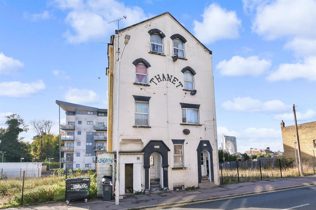 Eaton Road, Margate, Kent 1 bed flat £140,000