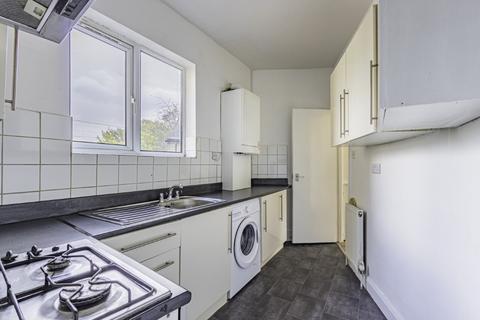 2 bedroom apartment for sale - Forest Gardens, London, N17