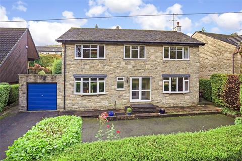 3 bedroom detached house for sale - Grove Road, Ilkley, West Yorkshire, LS29