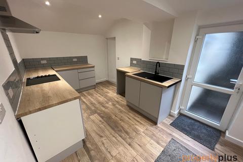 3 bedroom terraced house for sale - Maddox Street Tonypandy - Tonypandy