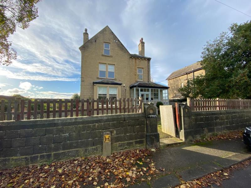 Moorfield Manor, Braham Road, Bingley, West Yorkshire, BD16 4HP 2 bed