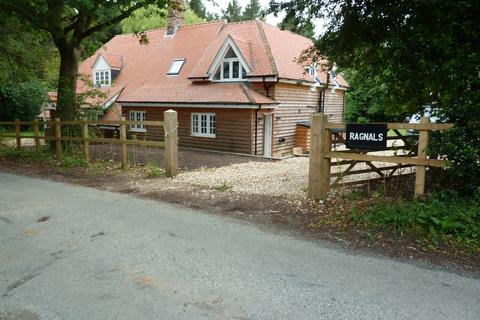3 bedroom detached house to rent - Woodlands St. Mary, Hungerford, Berkshire  RG17