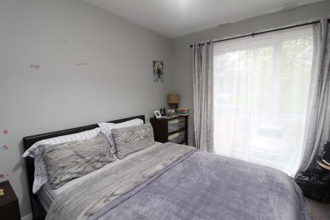 2 bedroom apartment to rent, Cuffley Court, Hemel Hempstead, Hertfordshire, HP2 7LT